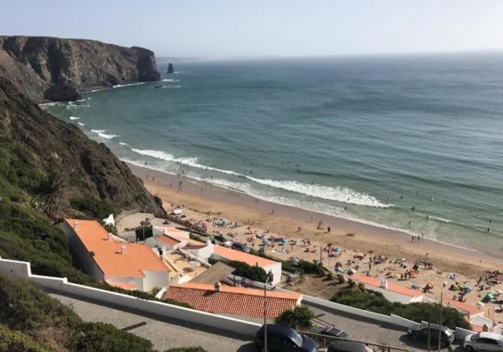 Sun & Surf Flat Arrifana Beach Aljezur Luaran gambar